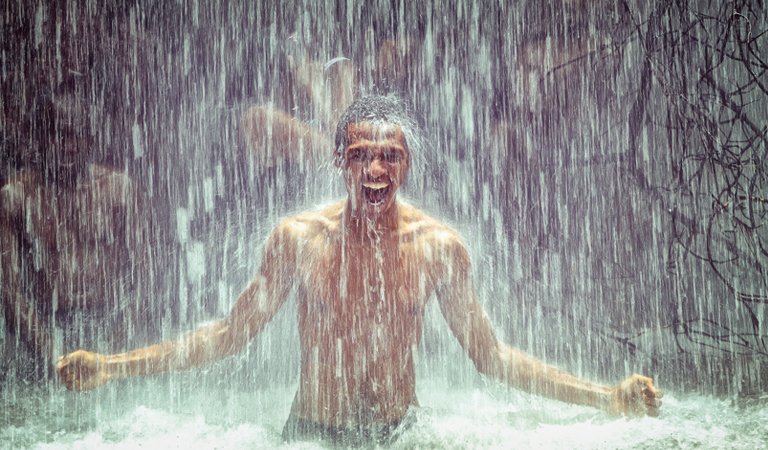 12 health and fitness benefits of cold showers